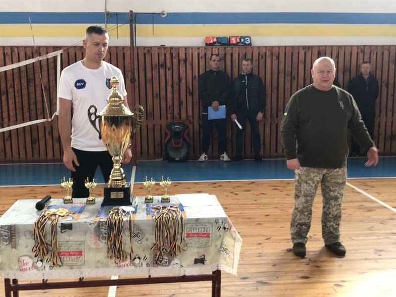 ovrvoley031125 1