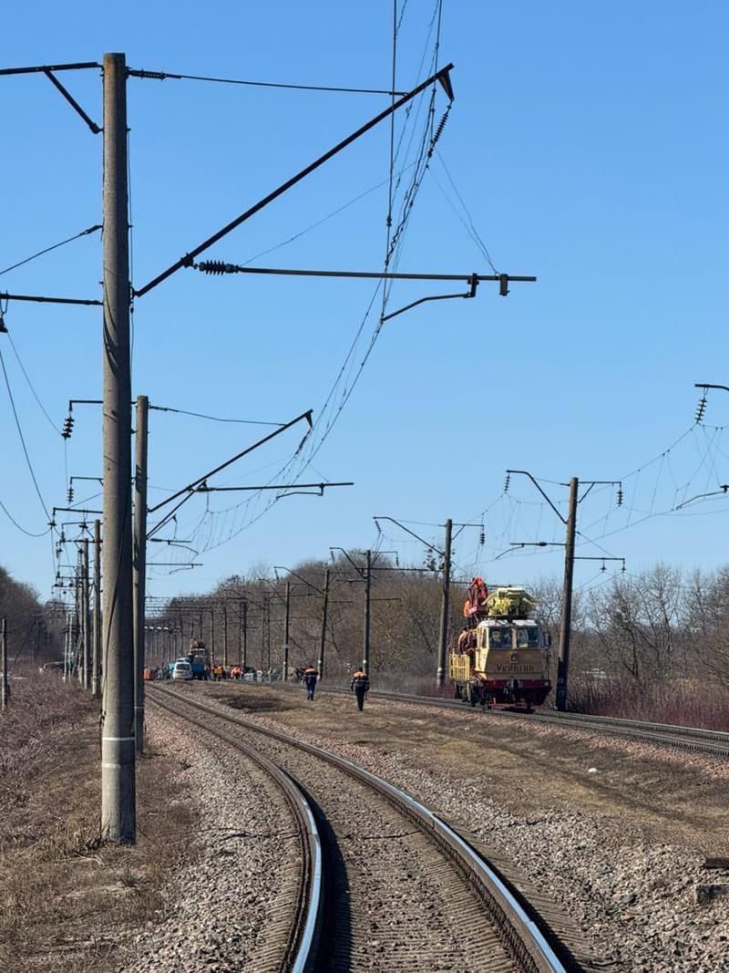 ykrzalvidn070325 1